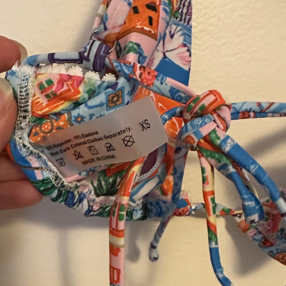 Tropical Multicolor Graphic Bikini Set - Picture 2 of 8